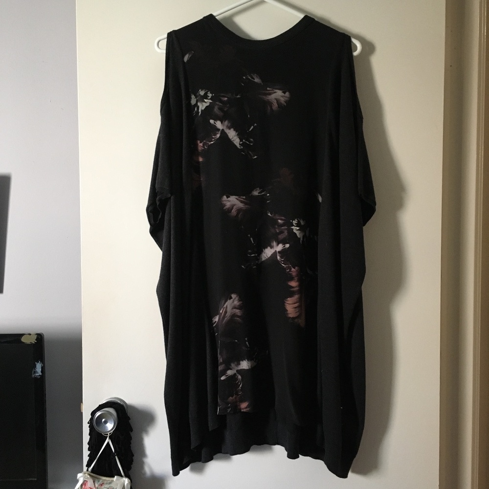 Black Floral-Accent Women’s Dress